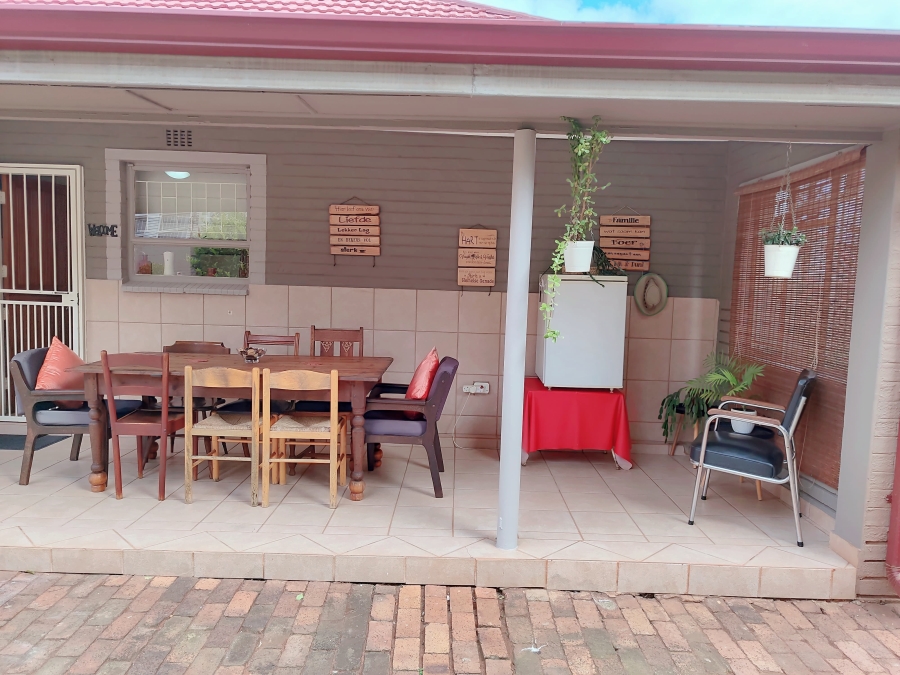 4 Bedroom Property for Sale in Wilkoppies North West